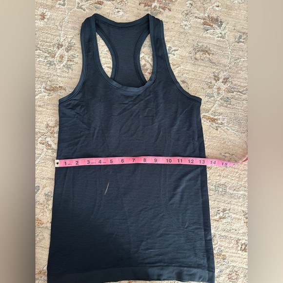 Lululemon Swiftly Tech Racerback - Picture 2 of 6